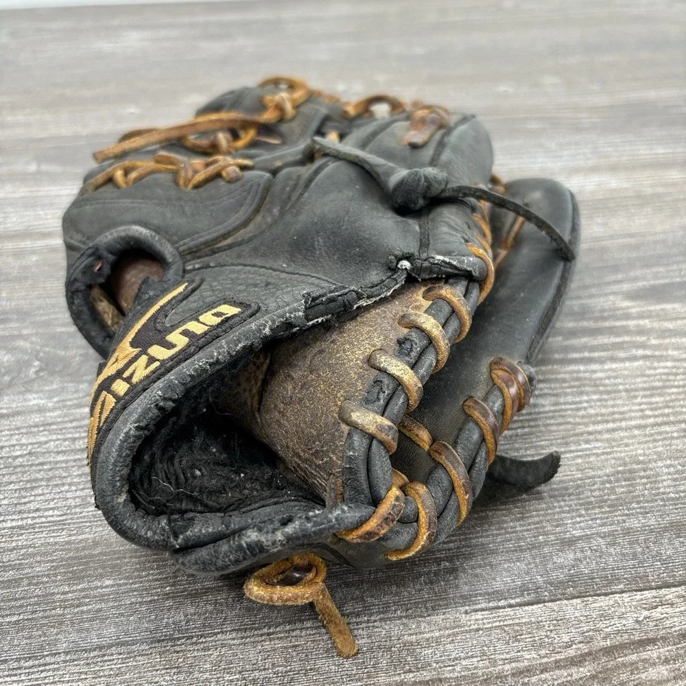 Mizuno MVP Prime Future 11.25